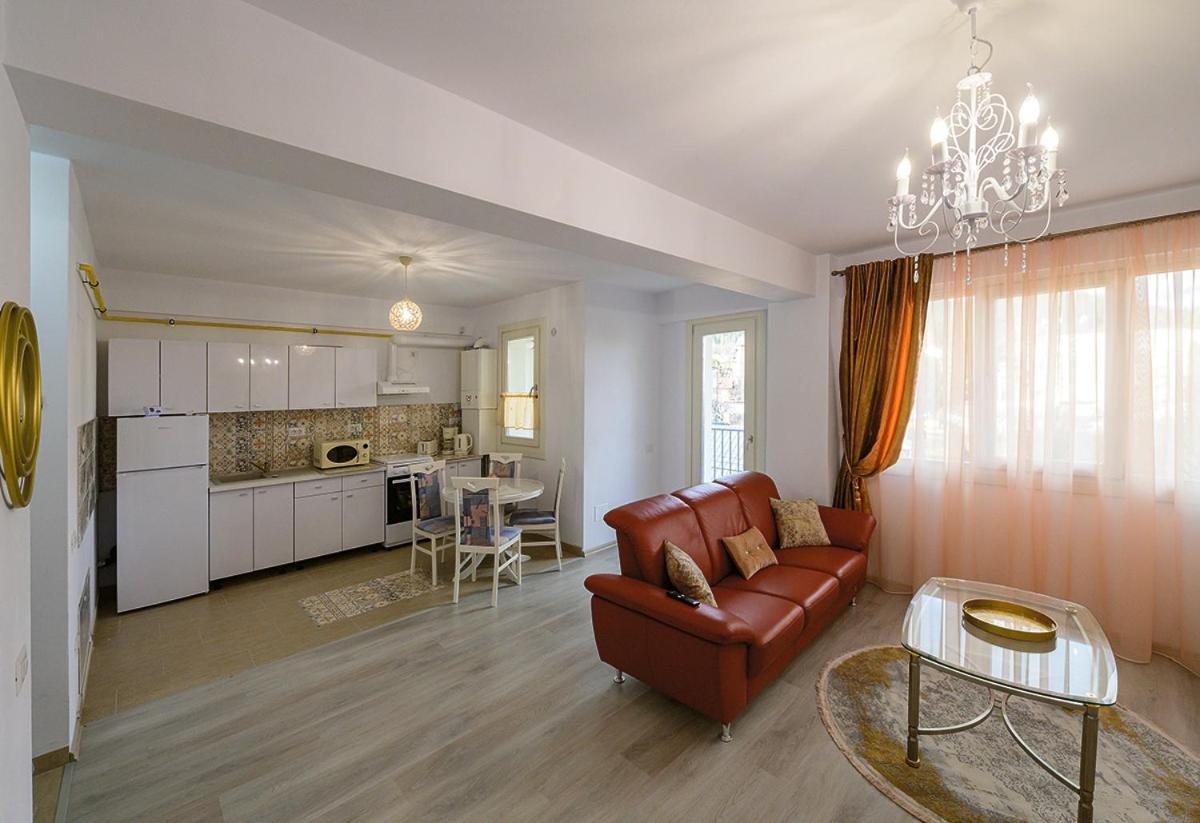 Apartament Laur Gura Humorului Extérieur photo